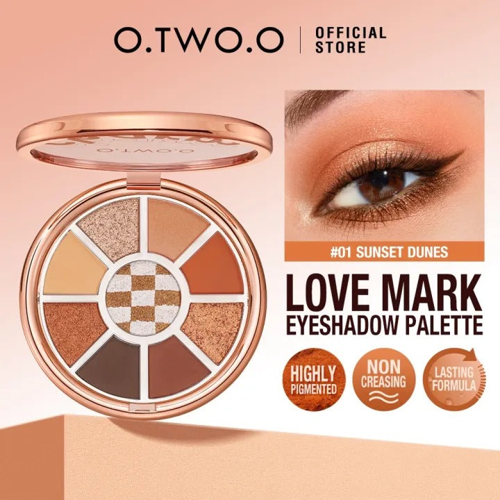 O.TWO.O Round Shape Eyeshadow Pallet