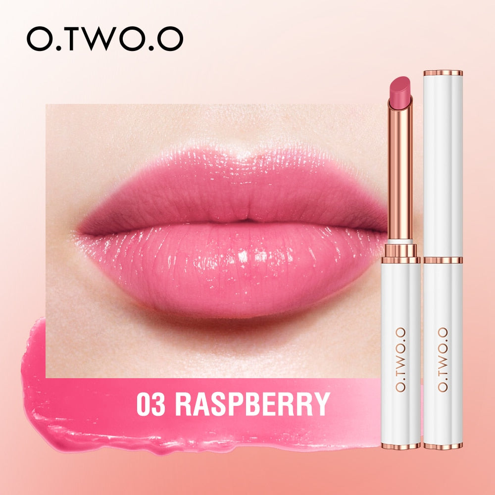 O.TWO.O Moisturizing Organic Colour Changing Lip Balm - 0.9g